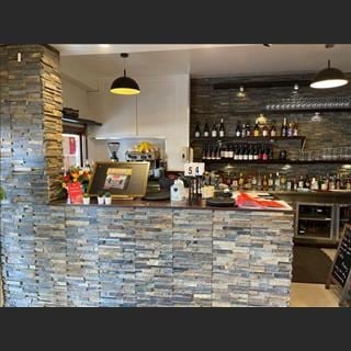 Sang lại nhà hàng đầy tiềm năng ở Annandale NSW