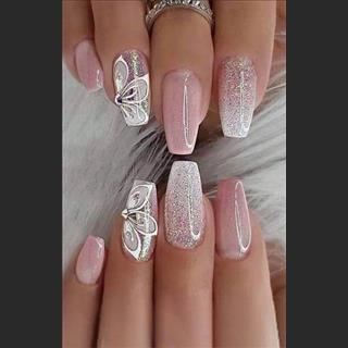 Shop nails hướng Redcliffe cần tuyển thêm thợ bột và tay chân nước